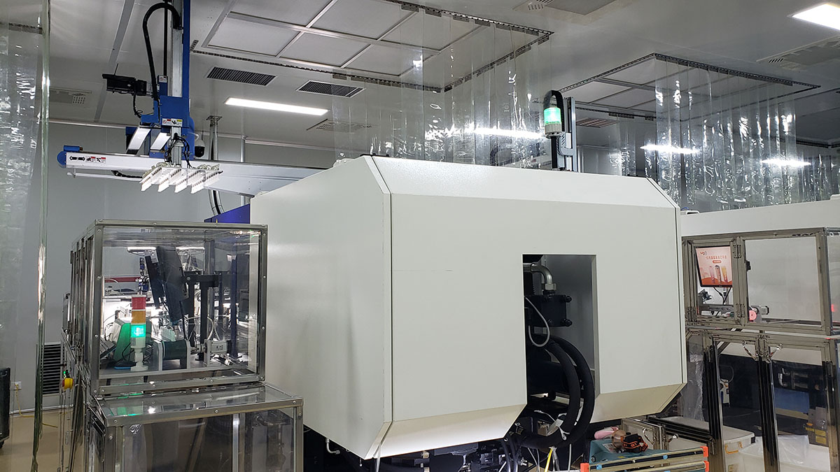 塑料輸液容器用聚丙烯接口自動(dòng)抓取檢測設(shè)備